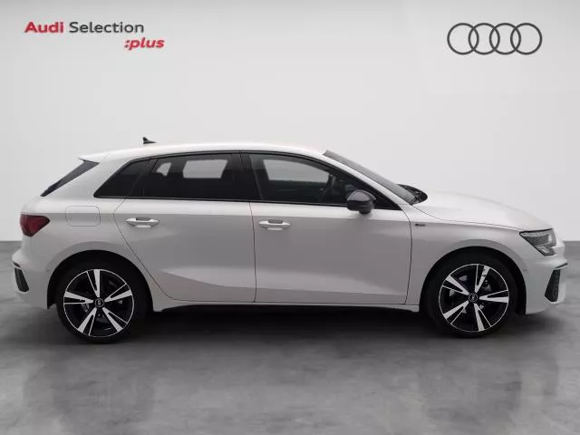 Audi A3 Black line 30 TDI 85 kW (116 CV) S tronic de segunda mano