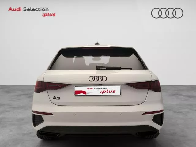 Audi A3 Black line 30 TDI 85 kW (116 CV) S tronic de segunda mano