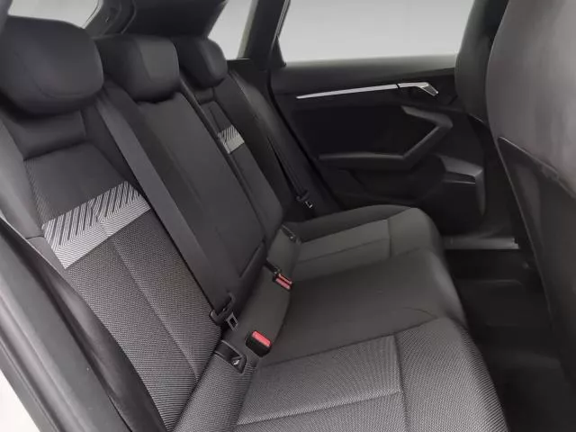 Audi A3 Black line 30 TDI 85 kW (116 CV) S tronic de segunda mano