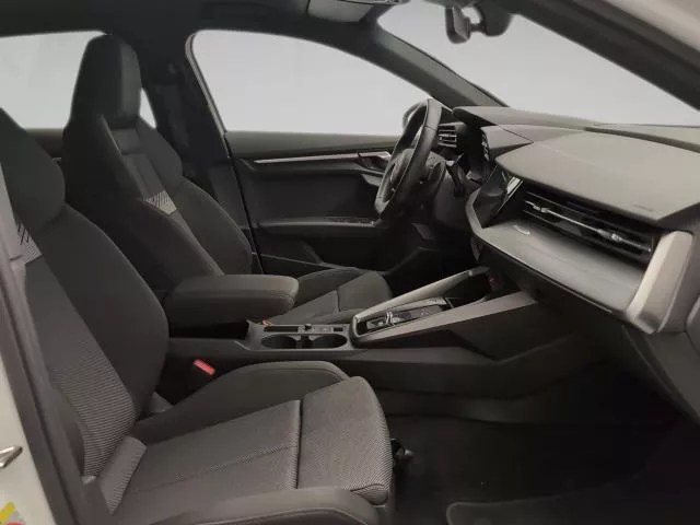 Audi A3 Black line 30 TDI 85 kW (116 CV) S tronic de segunda mano