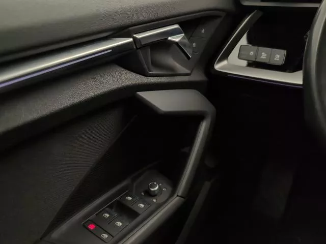 Audi A3 Black line 30 TDI 85 kW (116 CV) S tronic de segunda mano