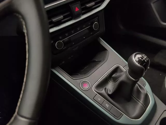SEAT Arona 1.0 TSI S&S Xperience 85 kW (115 CV) de segunda mano