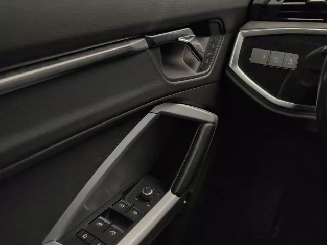 Audi Q3 Advanced 45 TFSIe 180 kW (245 CV) S tronic de segunda mano