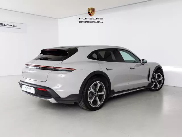 Porsche Taycan 4 Cross Turismo 350 kW (476 CV) de segunda mano