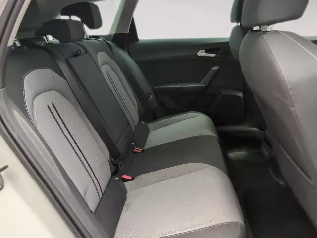 SEAT León 1.5 TSI Style 25 Aniversario 85 kW (116 CV) de segunda mano