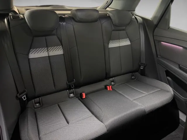 Audi Q4 Genuine edition 45 e-tron 82kWh 210 kW (286 CV) de segunda mano
