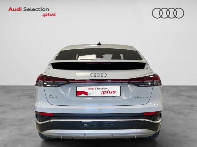 Audi Q4 Genuine edition 45 e-tron 82kWh 210 kW (286 CV) de segunda mano