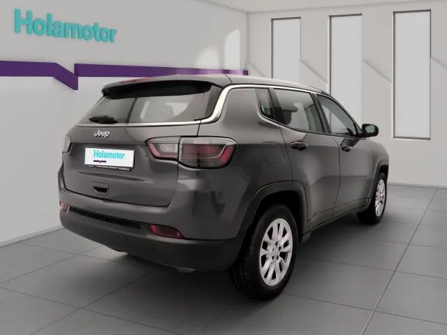 Jeep Compass 1.6 Multijet Longitude 4×2 96 kW (130 CV) de segunda mano