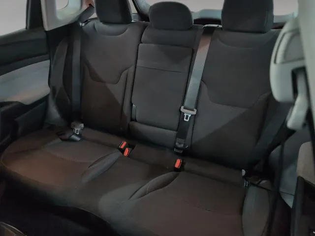 Jeep Compass 1.6 Multijet Longitude 4×2 96 kW (130 CV) de segunda mano