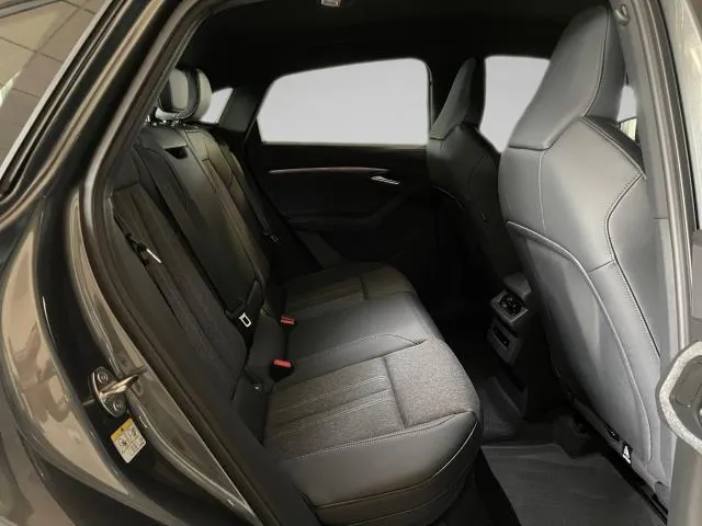 Audi Q6 S Line Performance 240 kW (326 CV) de segunda mano