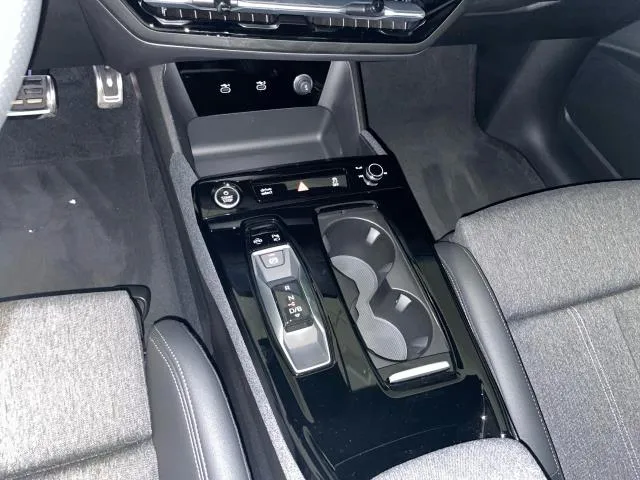 Audi Q6 S Line Performance 240 kW (326 CV) de segunda mano