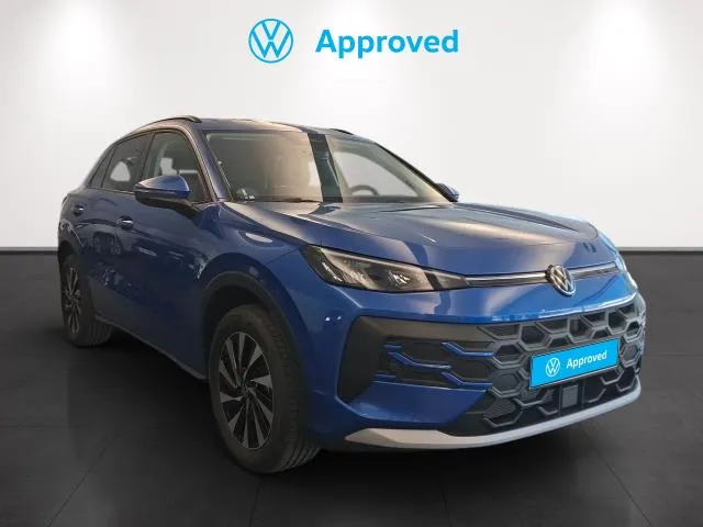 Volkswagen T-Roc «Más« 1.5 eTSI 85 kW (116 CV) DSG de segunda mano