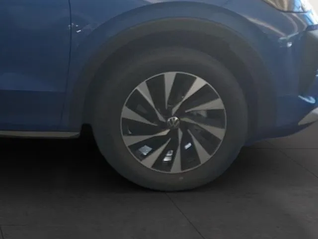 Volkswagen T-Roc «Más« 1.5 eTSI 85 kW (116 CV) DSG de segunda mano