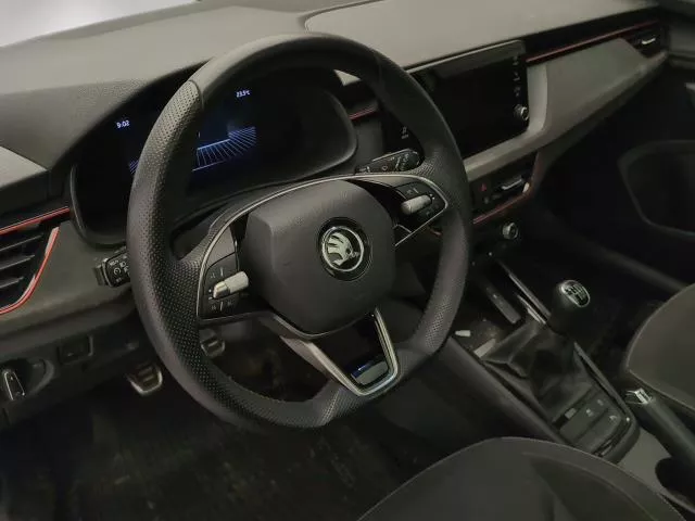 Skoda Kamiq 1.0 TSI Design 85 kW (115 CV) de segunda mano