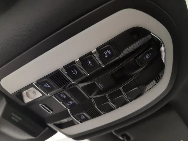 Porsche Macan 195 kW (265 CV) de segunda mano