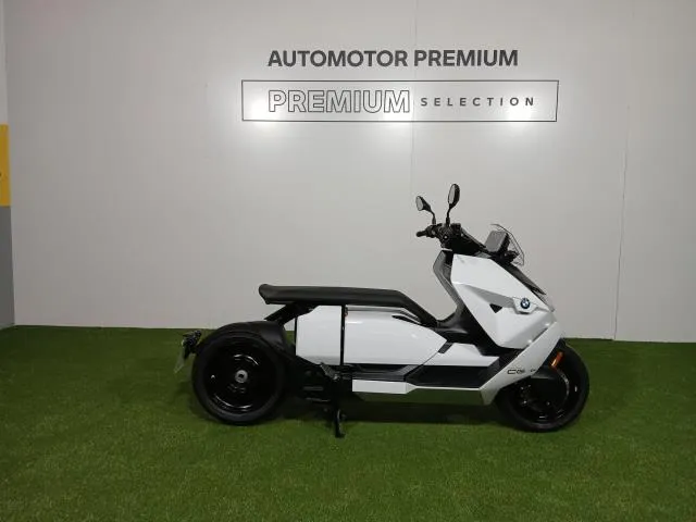 BMW CE 04 de segunda mano