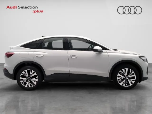 Audi Q4 Black line edition 45 e-tron 82kWh 210 kW (286 CV) de segunda mano