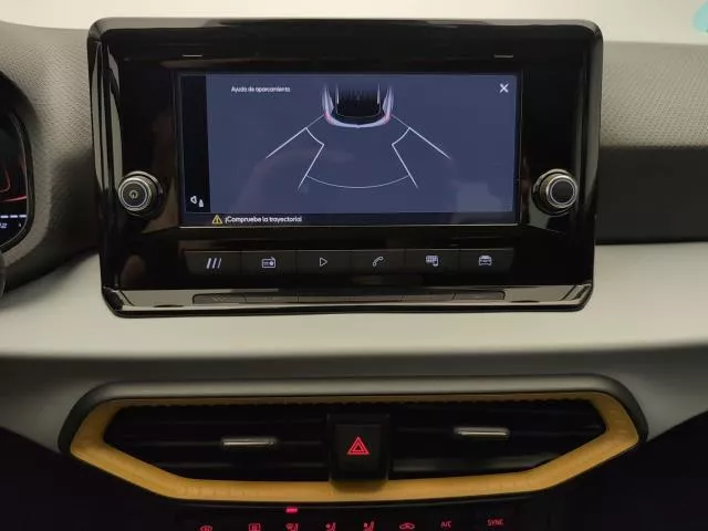 SEAT Arona 1.0 TSI Style Special Edition 85 kW (115 CV) de segunda mano