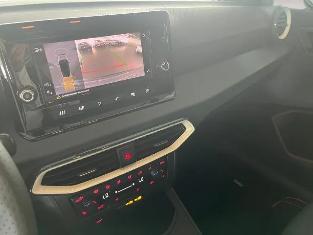 SEAT Arona 1.0 TSI S&S Style+ DSG 85 kW (115 CV) de segunda mano