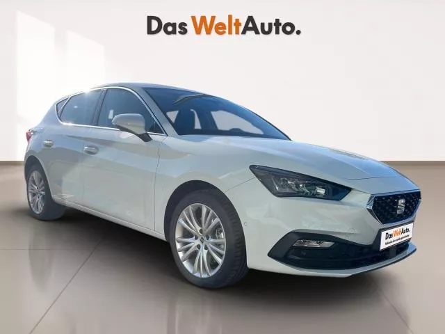 SEAT León 1.5 TSI S&S Style 25 Aniversario 85 kW (116 CV) de segunda mano