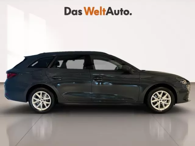 SEAT León 1.5 eTSI Style 25 Aniversario DSG 85 kW (116 CV) de segunda mano
