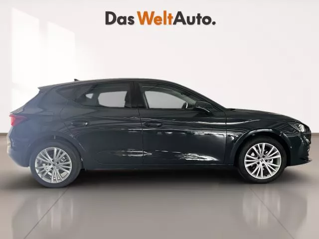 SEAT León 1.5 TSI S&S Style 25 Aniversario 85 kW (116 CV) de segunda mano
