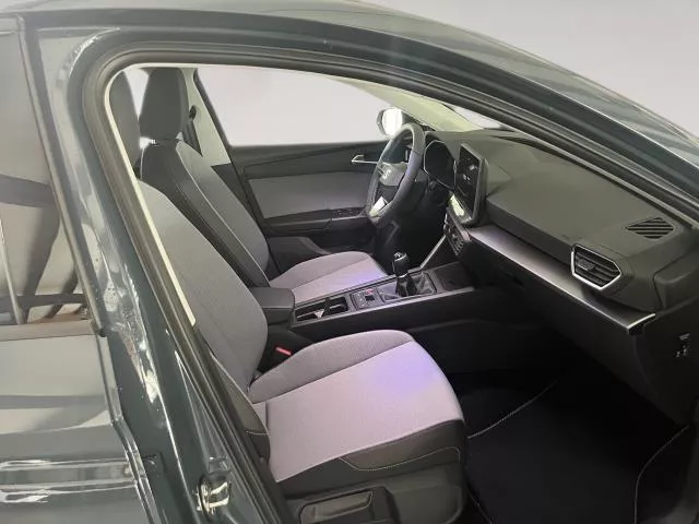 SEAT León 1.5 TSI S&S Style 25 Aniversario 85 kW (116 CV) de segunda mano