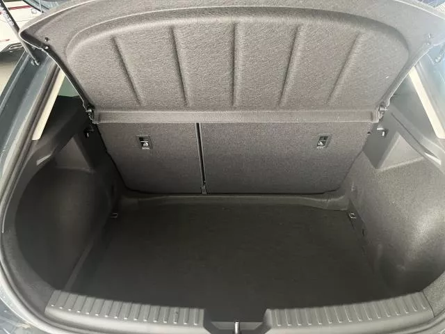 SEAT León 1.5 TSI S&S Style 25 Aniversario 85 kW (116 CV) de segunda mano