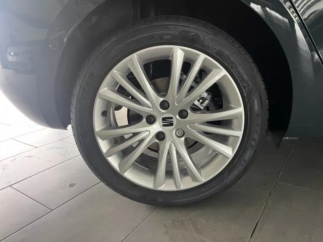 SEAT León 1.5 TSI S&S Style 25 Aniversario 85 kW (116 CV) de segunda mano