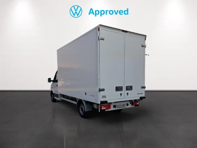 Volkswagen Crafter 35 Chasis Cabina Simple B/L L4 Box 2.0 TDI 103 kW (140 CV) de segunda mano