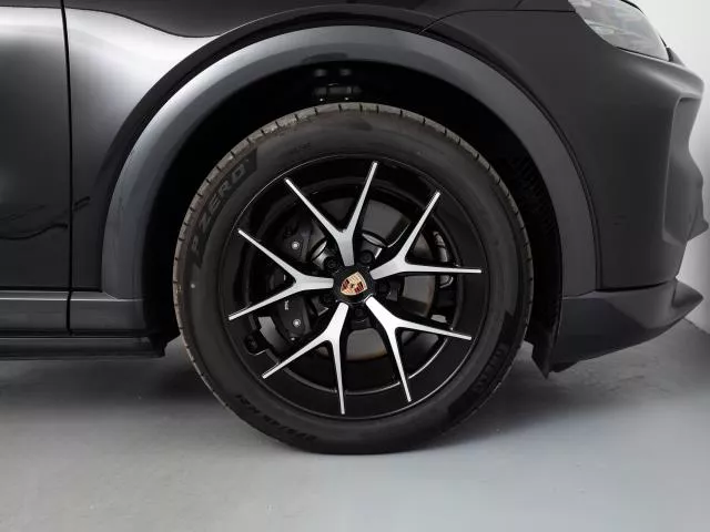 Porsche Cayenne Electric 325 kW (442 CV) de segunda mano