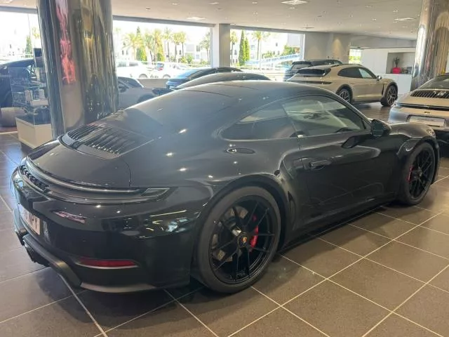 Porsche 911 Carrera 4 GTS Coupe 398 kW (541 CV) de segunda mano