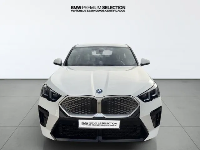 BMW iX2 eDrive20 150 kW (204 CV) de segunda mano