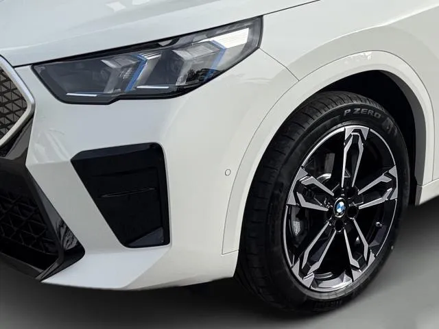 BMW iX2 eDrive20 150 kW (204 CV) de segunda mano