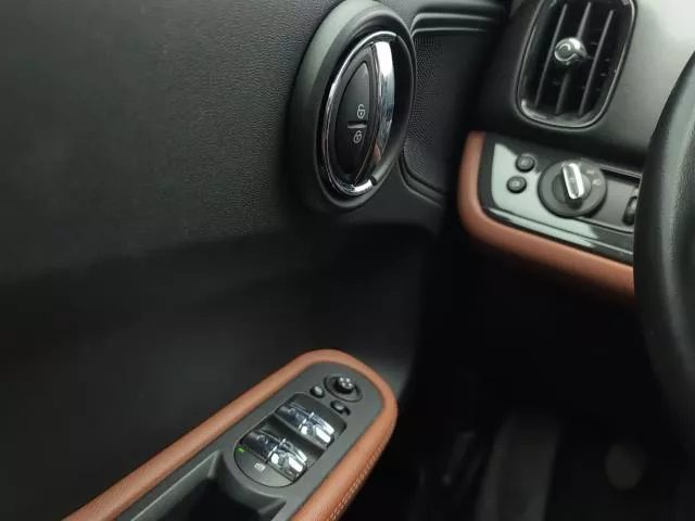MINI Countryman Cooper 100 kW (136 CV) de segunda mano
