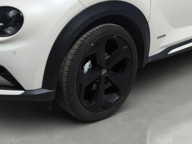 Nissan Juke 1.6 Hybrid Premiere Edition Auto 105 kW (143 CV) de segunda mano