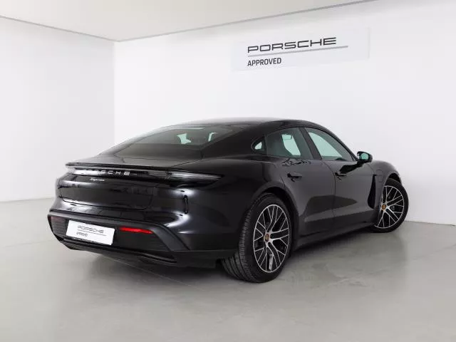 Porsche Taycan 300 kW (408 CV) de segunda mano
