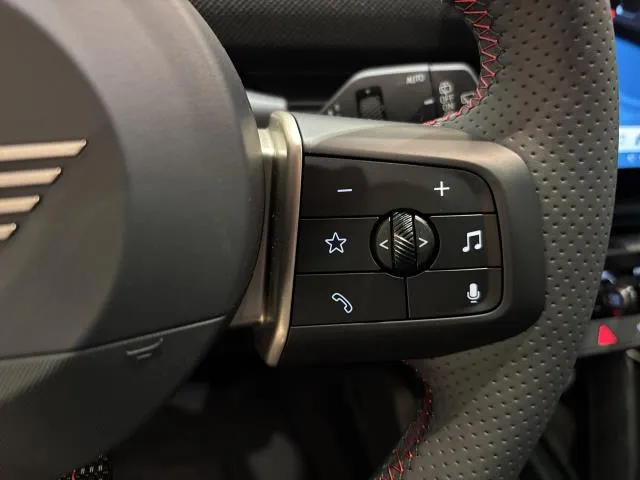 MINI Aceman SE 160 kW (218 CV) de segunda mano