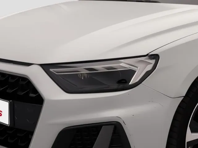 Audi A1 Adrenalin edition 30 TFSI 81 kW (110 CV) S tronic de segunda mano