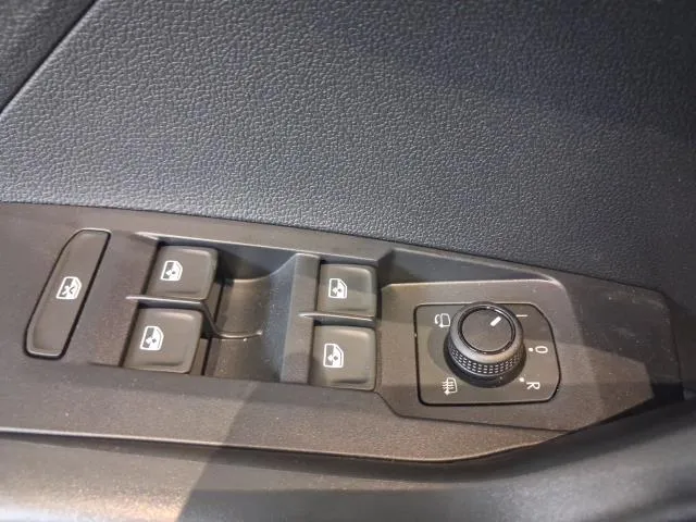 Volkswagen T-Cross «Más» 1.0 TSI 85 kW (115 CV) DSG de segunda mano