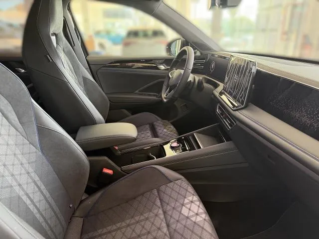 Volkswagen Tiguan R-Line 1.5 TSI eHybrid 150 kW (204 CV) DSG de segunda mano