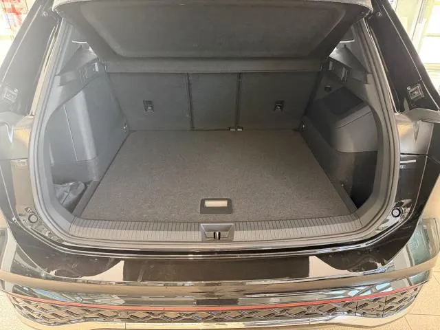 Volkswagen Tiguan R-Line 1.5 TSI eHybrid 150 kW (204 CV) DSG de segunda mano