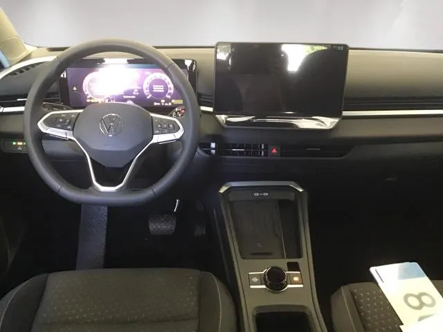 Volkswagen T-Roc «Más» 1.5 eTSI 85 kW (116 CV) DSG de segunda mano