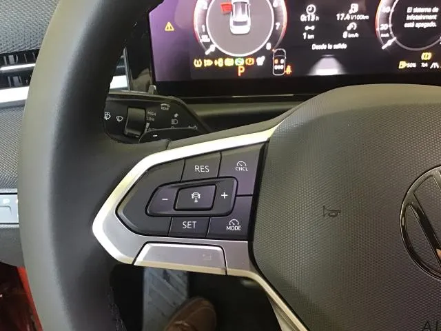 Volkswagen T-Roc «Más» 1.5 eTSI 85 kW (116 CV) DSG de segunda mano