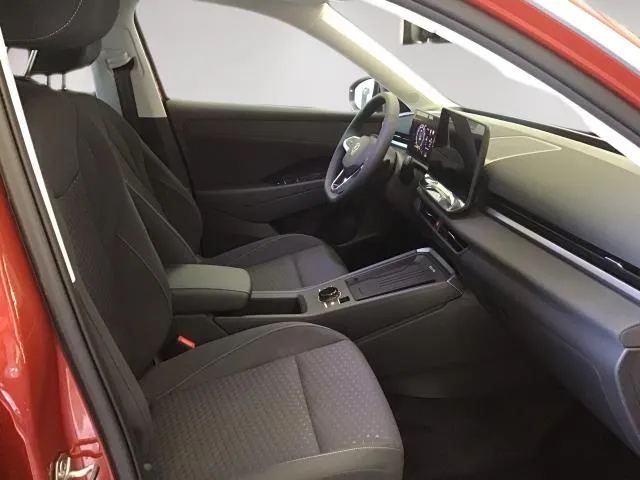 Volkswagen T-Roc «Más» 1.5 eTSI 85 kW (116 CV) DSG de segunda mano