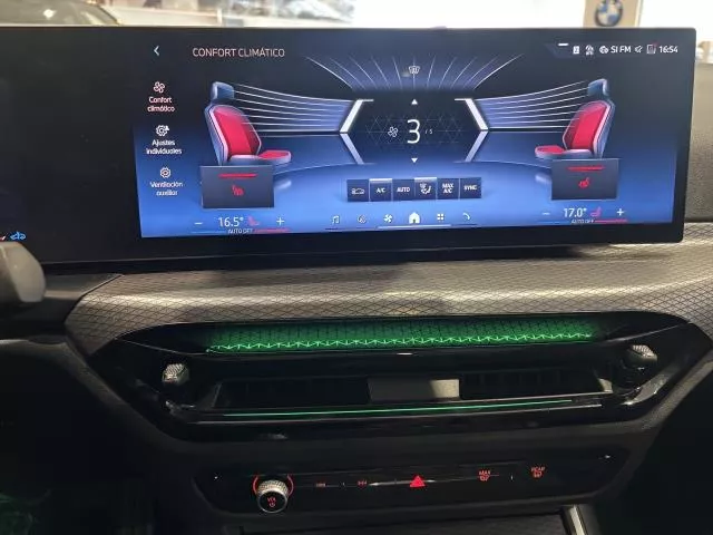 BMW Serie 3 320d xDrive Touring 140 kW (190 CV) de segunda mano