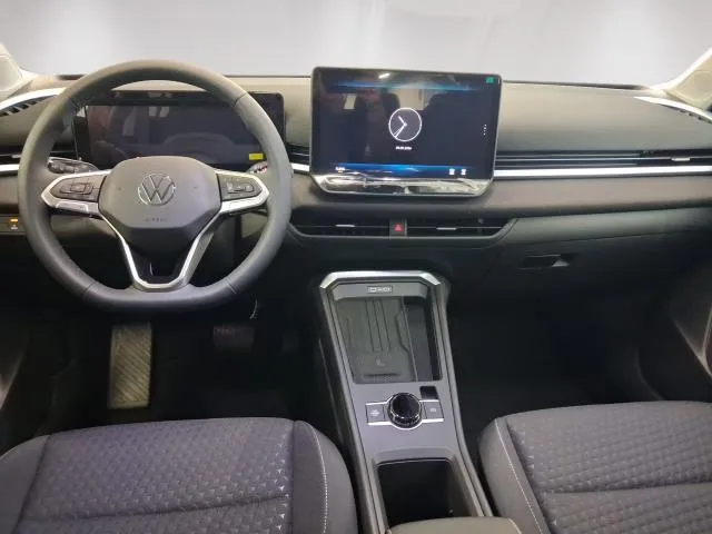 Volkswagen T-Roc «Más» 1.5 eTSI 85 kW (116 CV) DSG de segunda mano