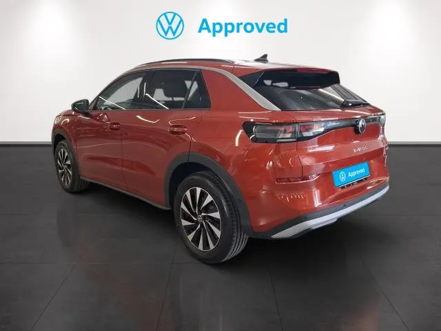 Volkswagen T-Roc «Más» 1.5 eTSI 85 kW (116 CV) DSG de segunda mano