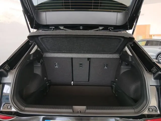 Volkswagen T-Roc «Más« 1.5 eTSI 110 kW (150 CV) DSG de segunda mano