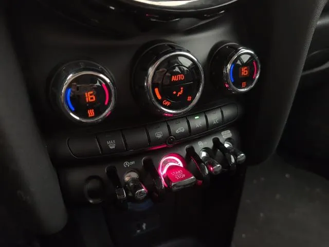 MINI Cooper 100 kW (136 CV) de segunda mano